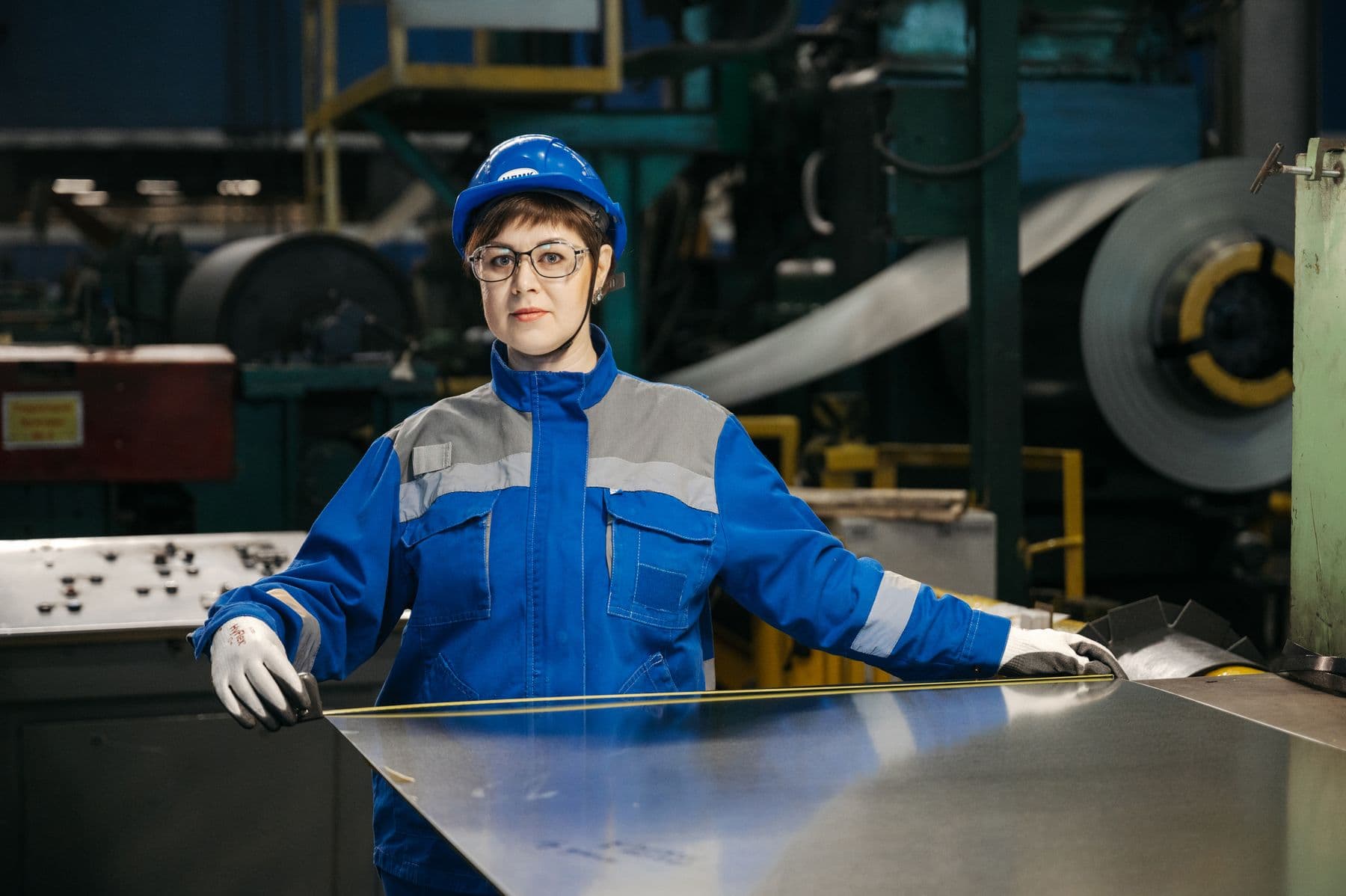 Real stainless steel product fabrication in an industrial workshop